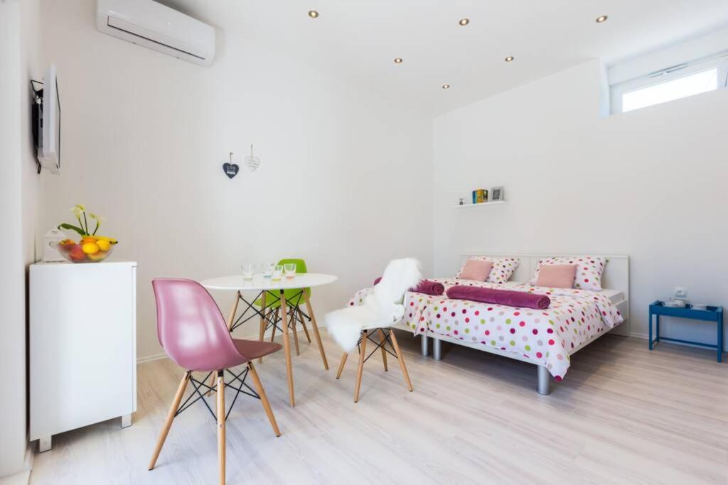 Candy Ap.-Near Center,Bus,Beach+Free Parking Place Zadar Luaran gambar